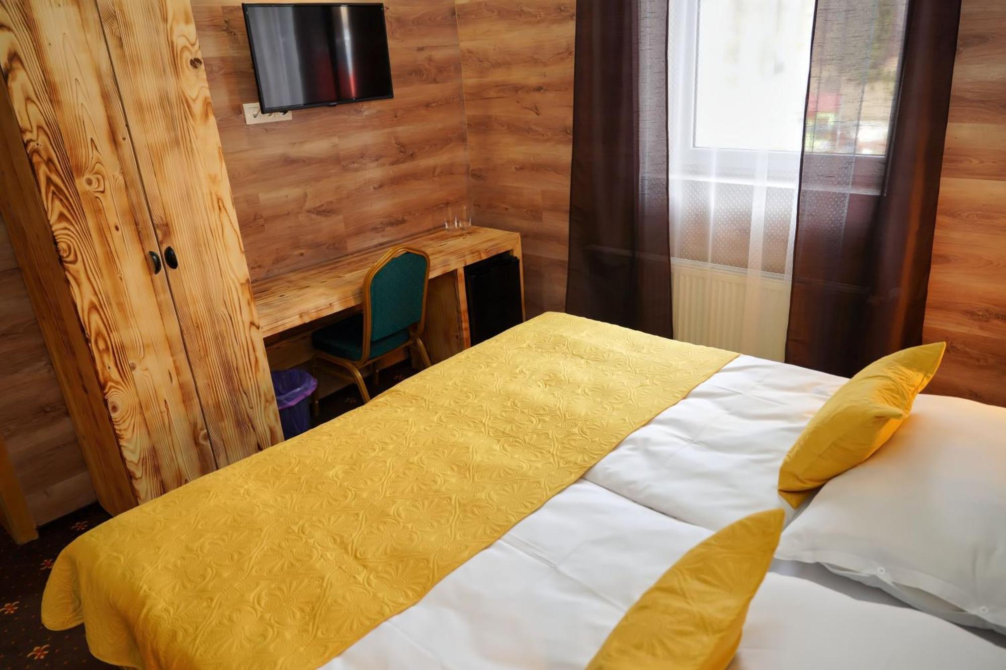 Hotel Raj Dedinky Buitenkant foto
